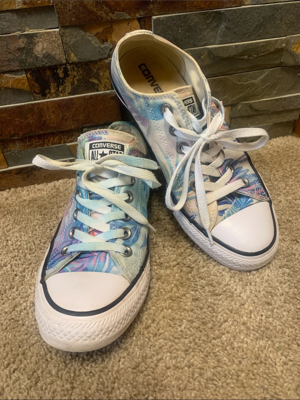 Converse tropical  Low Top Sneakers in Pastel Blue, Purple & Pink 7.5